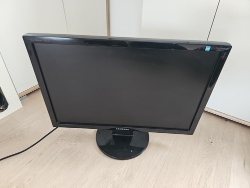 Samsung syncmaster 2243lnx - samsung,